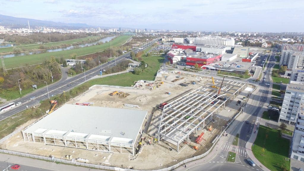 ARENA – Zagreb, Hrvatska thumbnail 1